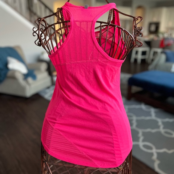Women’s Nike Dri-Fit Racerback Bright Pink Tank Size Small - Picture 6 of 13